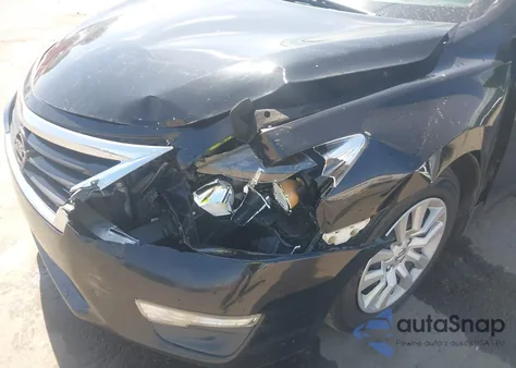 2015 Nissan Altima 2.5 S from USA, damaged, VIN 1N4AL3AP9FC126086